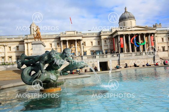 Trafalgar Square, Summertime, London