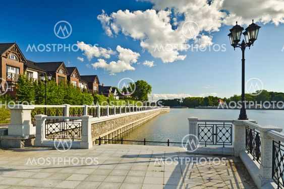 Embankment of lake Verhnee (until 1949 Oberteich). Kaliningrad, Russia
