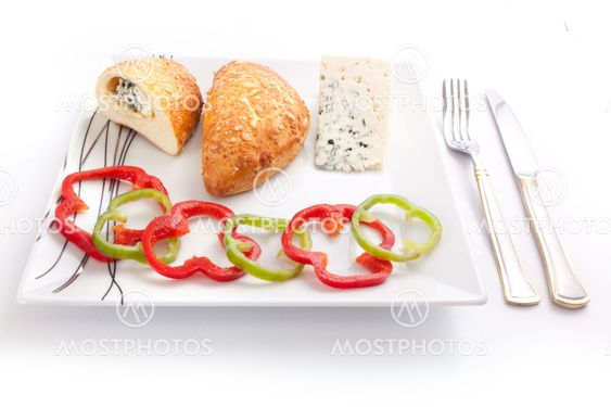 bread stuffed with blue cheese