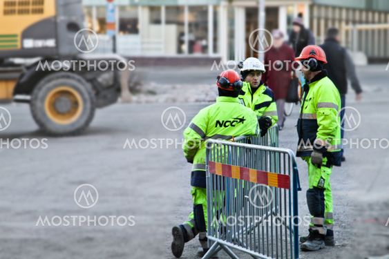Construction workers (1)