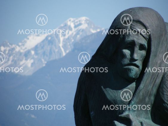 Statue in Viareggio
